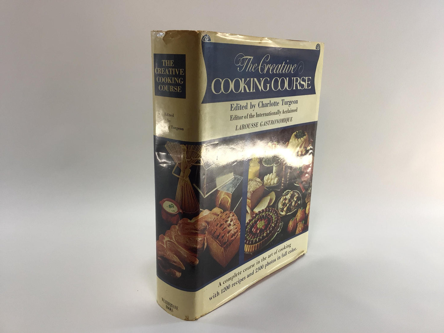 Vintage Cookbook The Creative Cooking Course 1982 Edition