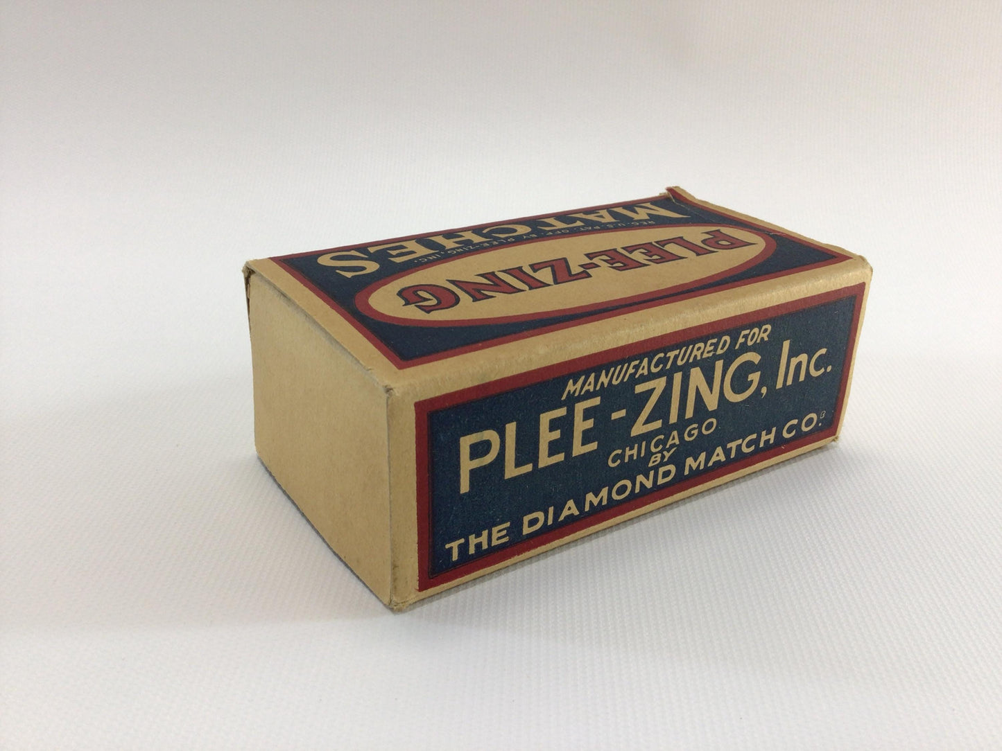 PLEE-ZING Diamond Safety Matches Box Vintage General Store Country Kitchen Advertising Ephemera