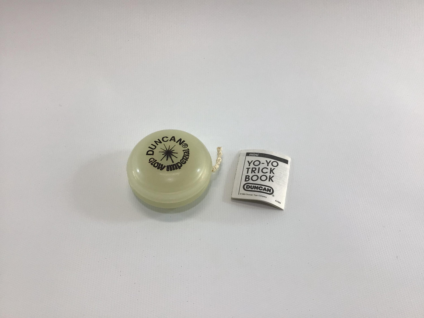 Duncan Imperial Glow in the Dark YoYo Vintage Kellogg's Snap Crackle and Pop Advertising Giveaway Toy Cereal Premium