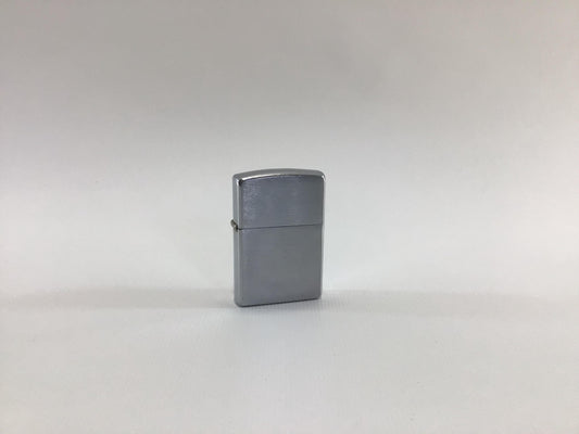 Vintage 1997 Brush Chrome Classic Zippo Cigarette Lighter
