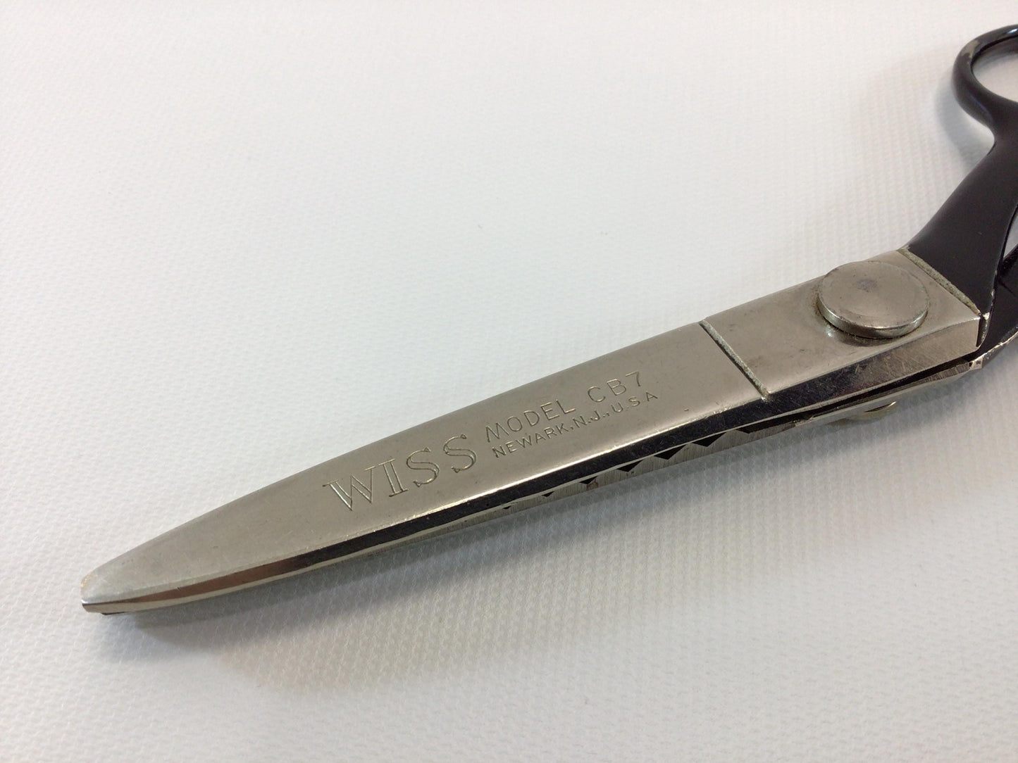 Wiss Pinking Shears Left Handed Model CB7 Quality Made in USA Vintage Sewing Notion Tool