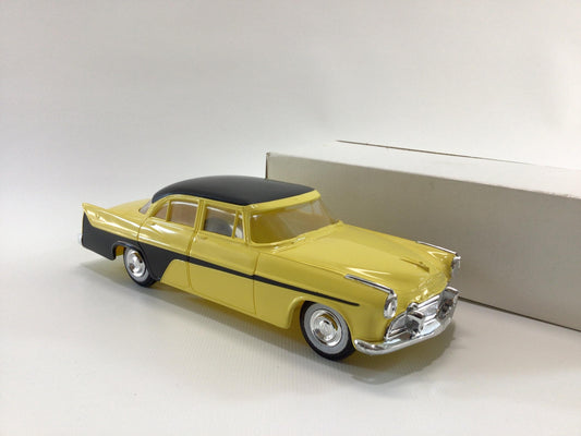Johan Detroit Vintage Dealer Promo Car 1956 Desoto 4 Door Hardtop Sedan Hard Plastic 1:25 Scale Toy