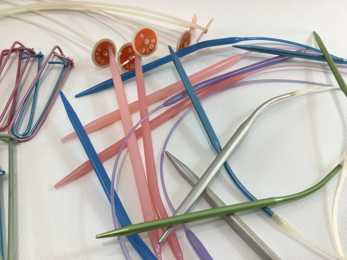 Knitting Needles and Stitch Holders Lot Boye Jumper and Assorted Circular Siizes