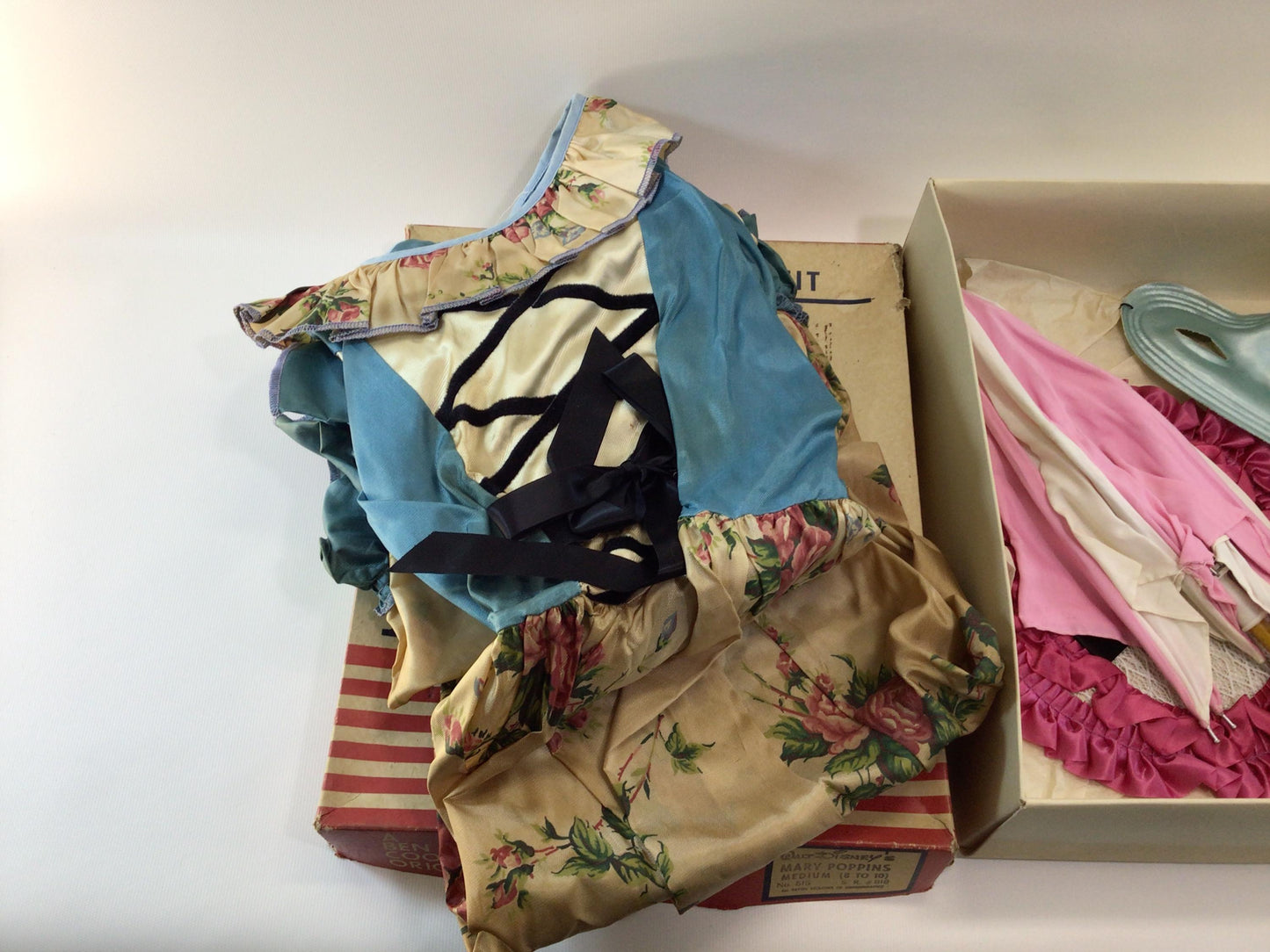 Walt Disney's Mary Poppins Ben Cooper Playsuit Size Medium No 515 Vintage Children's 8 to 10 Play Costume in Box