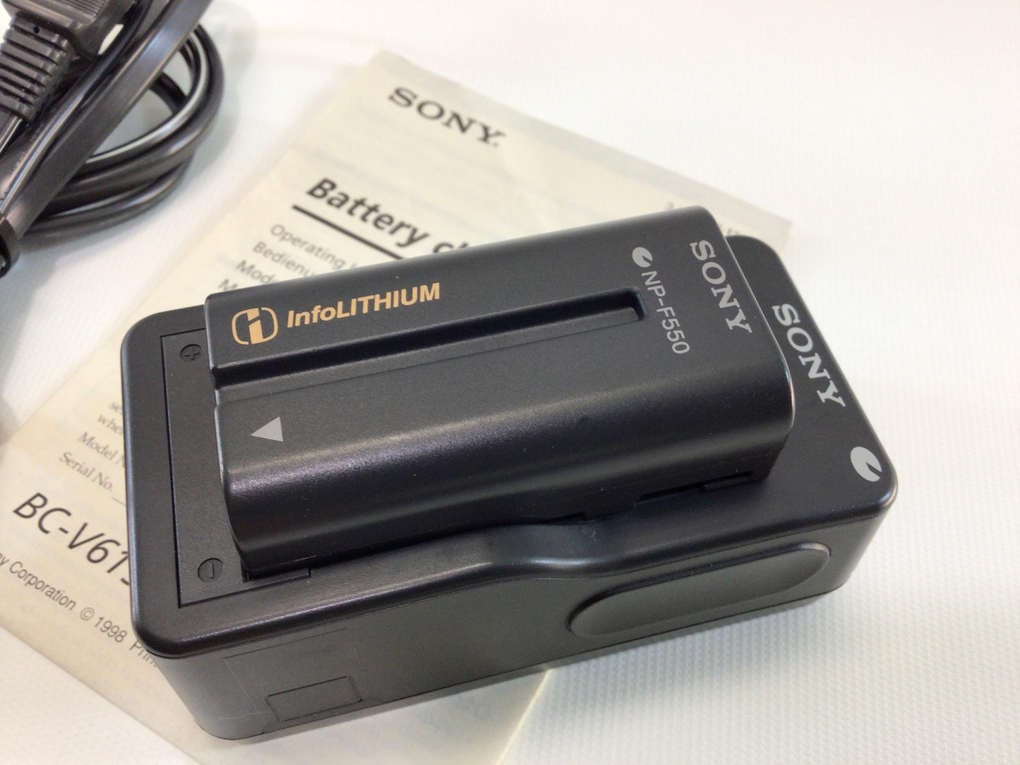 SONY Battery Charger Model BC-V615 with NP-550 Battery Pack Vintage Camera Accessory Replacement Part