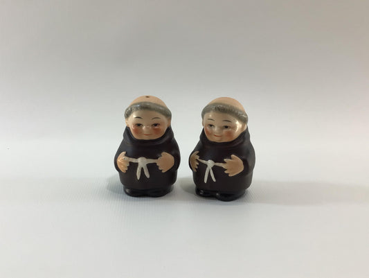 Friar Tuck Figurine Salt & Pepper Shaker Set Made in West Germany Vintage Goebel Ceramic Home Decor Kitsch