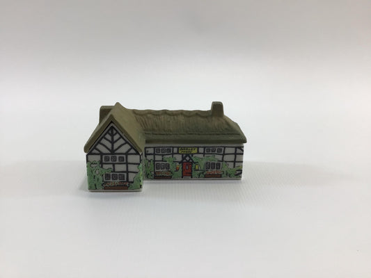Wade Miniature Porcelain  Whimsey-On-Why 1980 Set 1 The Barley Mow Vintage Collectible Figurine