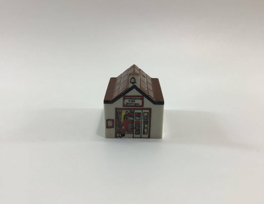 Wade Miniature Porcelain  Whimsey-On-Why 1985 Set 4 Fire Station Vintage Collectible Figurine
