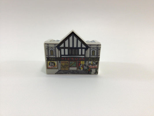 Wade Miniature Porcelain  Whimsey-On-Why 1985 Set 4 The Picture Palace Vintage Collectible Figurine
