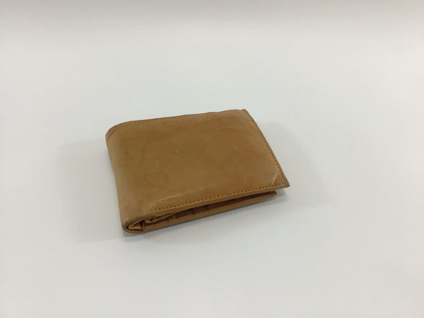 Vintage Tan Soft Leather Bi-Fold Billfold Wallet with 3 Money Compartments