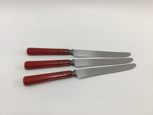 Red Bakelite Handle Butter Knives 3 Vintage Quality Made Stainless Steel Flatware