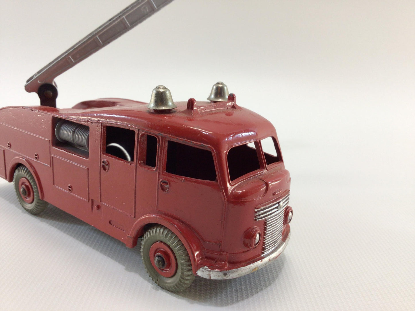 Dinky Toys Fire Engine 555 Ladder Truck Vintage Die Cast Toy Vehicle