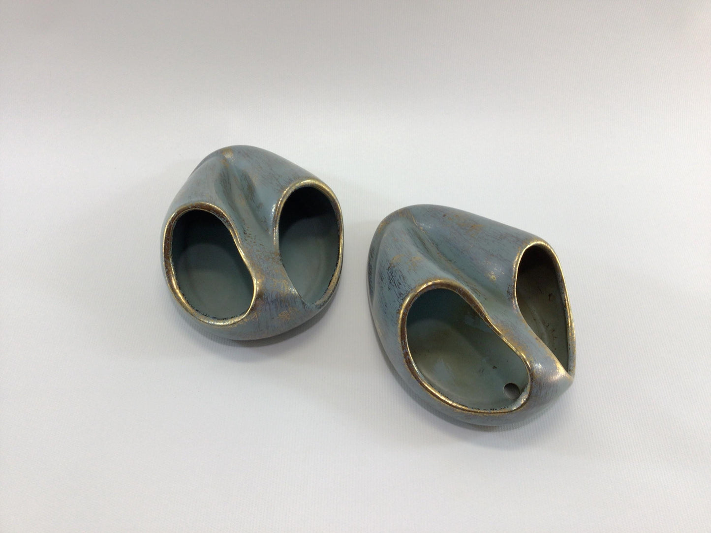 Mid Century Ceramic Wall Pocket Set Home Wall Decor Blue with Gold Gilt Double Opening Vase No 729