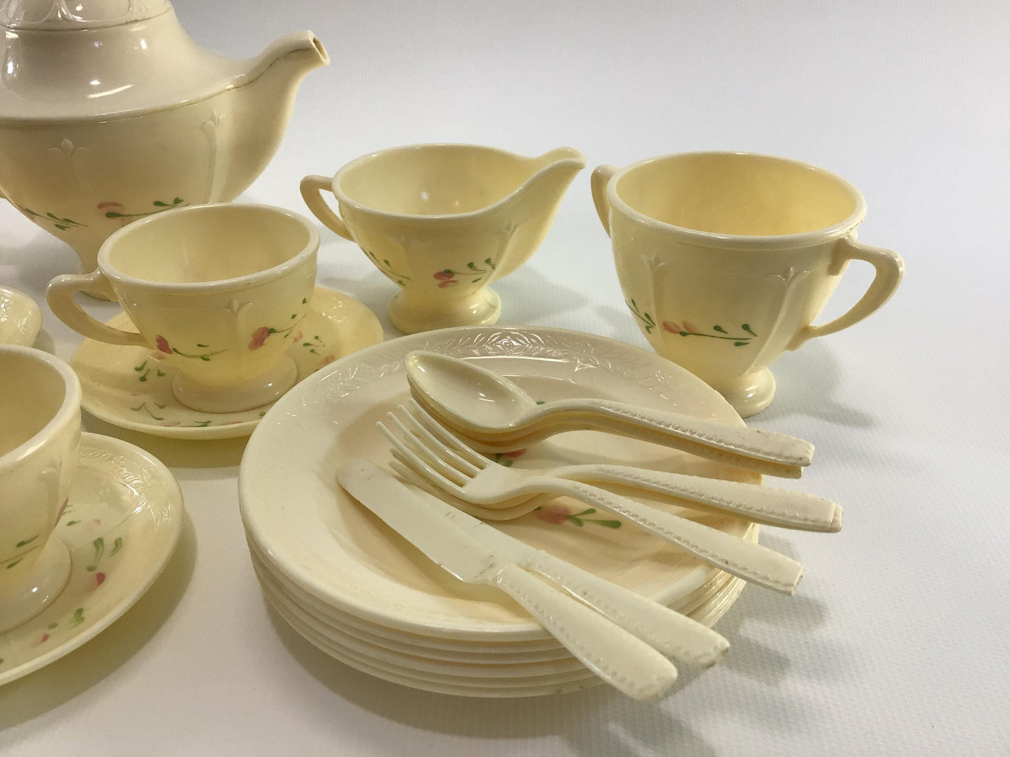 Vintage Hard Plastic Play Toy Tea Set Ideal Toys