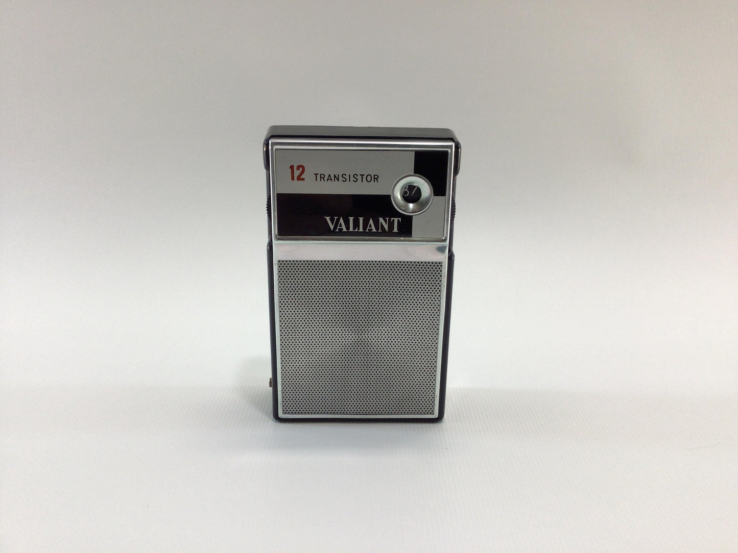 Vintage 12 Transistor Pocket AM Radio Valiant Model V-1200 Analog Audio Electronics - Nonworking Parts Repair Display