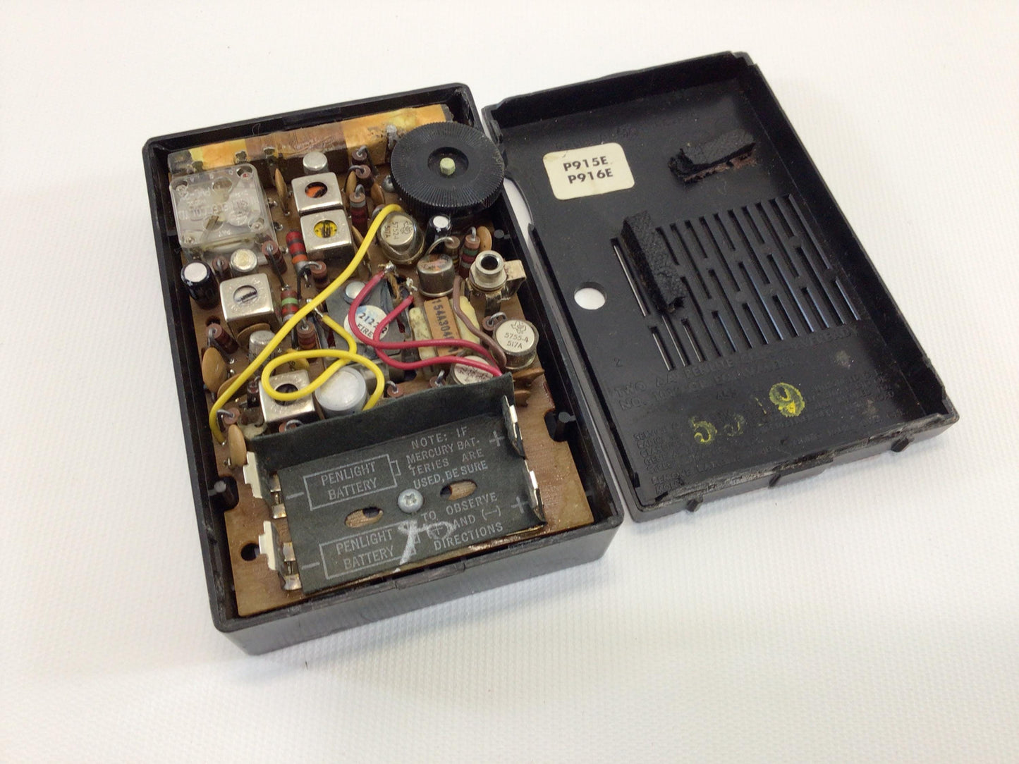 Vintage 8 Transistor Pocket AM Radio GE General Electric Model P-915E Analog Audio Electronics - Nonworking Parts Repair Display