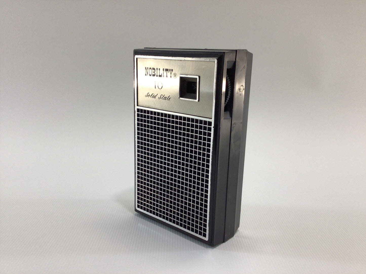 Vintage 6 Transistor Pocket AM Radio Nobility 10 Solid State Model 104NS Analog Audio Electronics - Nonworking Parts Repair Display