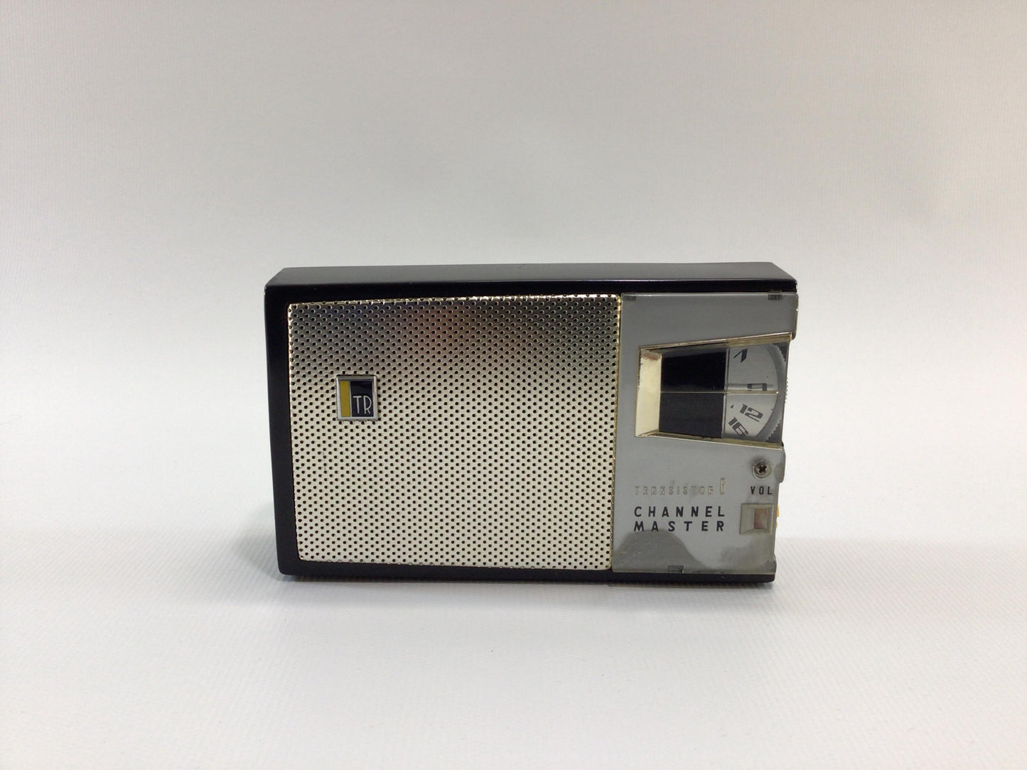 Vintage 6 Transistor Pocket AM Radio Channel Master Model 6501 Analog Audio Electronics - Nonworking Parts Repair Display