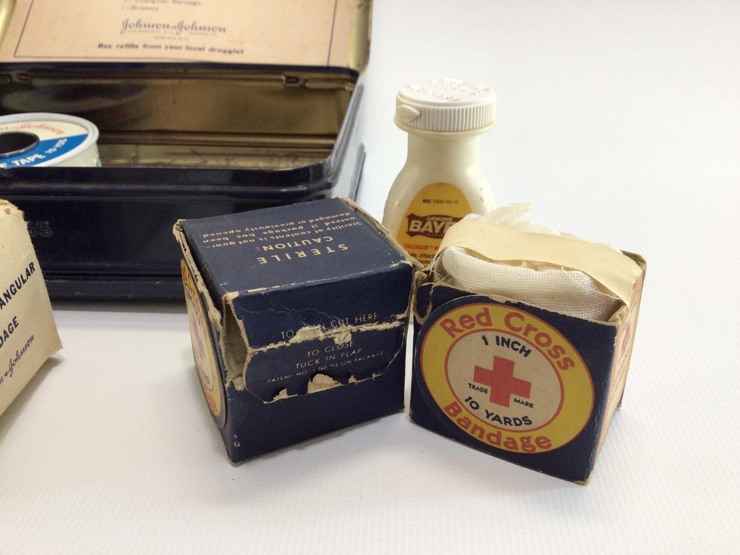 Vintage First Aid Auto Kit Johnson & Johnson Advertising