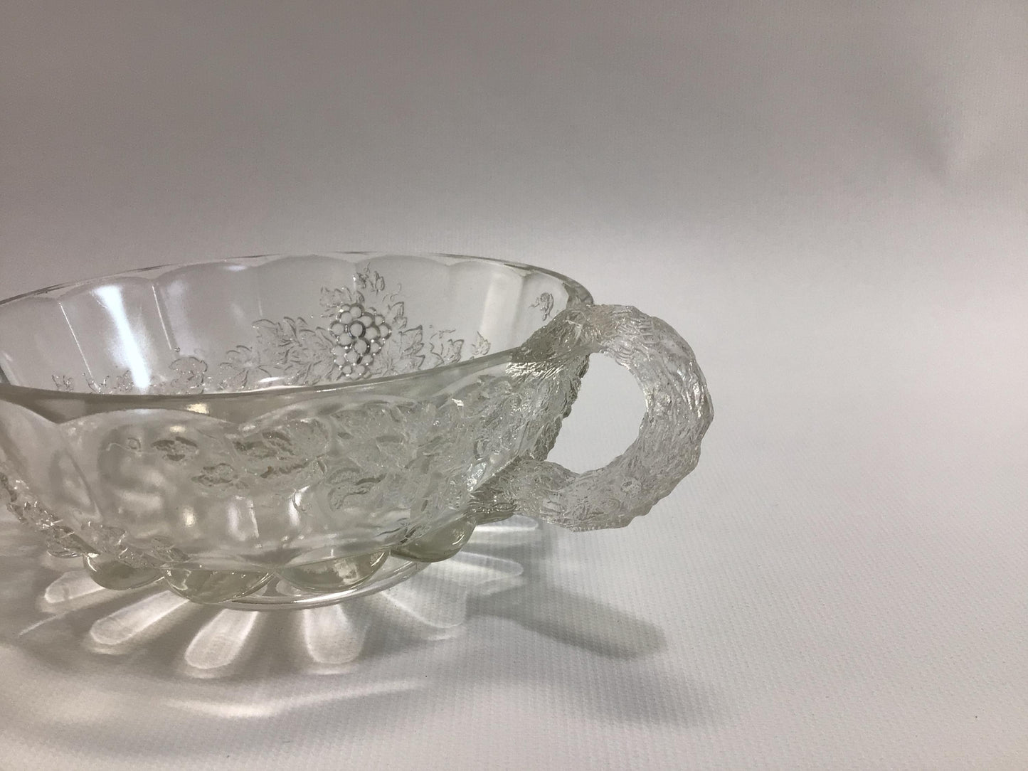 EAPG Berry Bowl Fruit Dessert Dish Antique Pressed Glass Dining Service Replacement Piece