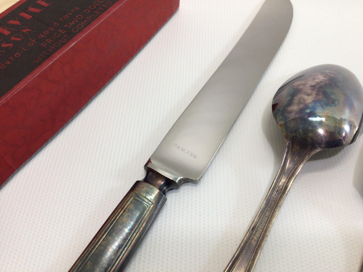 Lady Doris Pattern Silverware Service for One Vintage Quality Made Flatware Set