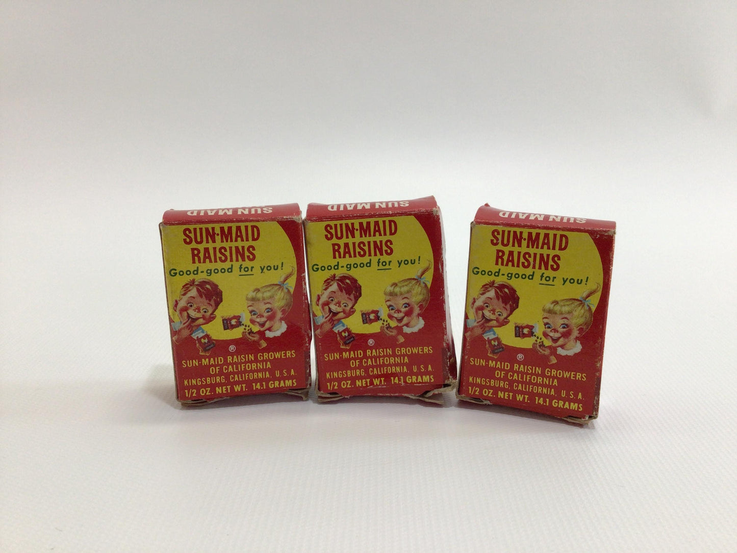 Sun Maid Raisins 1/2 oz Snack Boxes Vintage School Lunch Ephemera