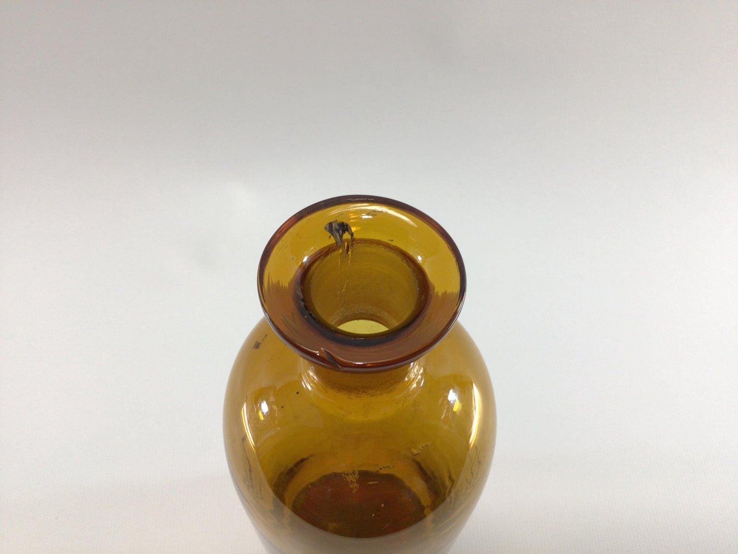 Antique Applied Top Amber Glass 19th Century Apothecary Medicine Bottle