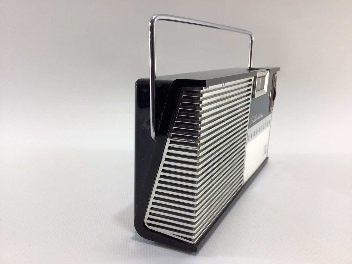 Vintage 6 Transistor Pocket MW Radio Sears Roebuck Silvertone Model 214 Analog Audio Electronics - Nonworking Parts Repair Display