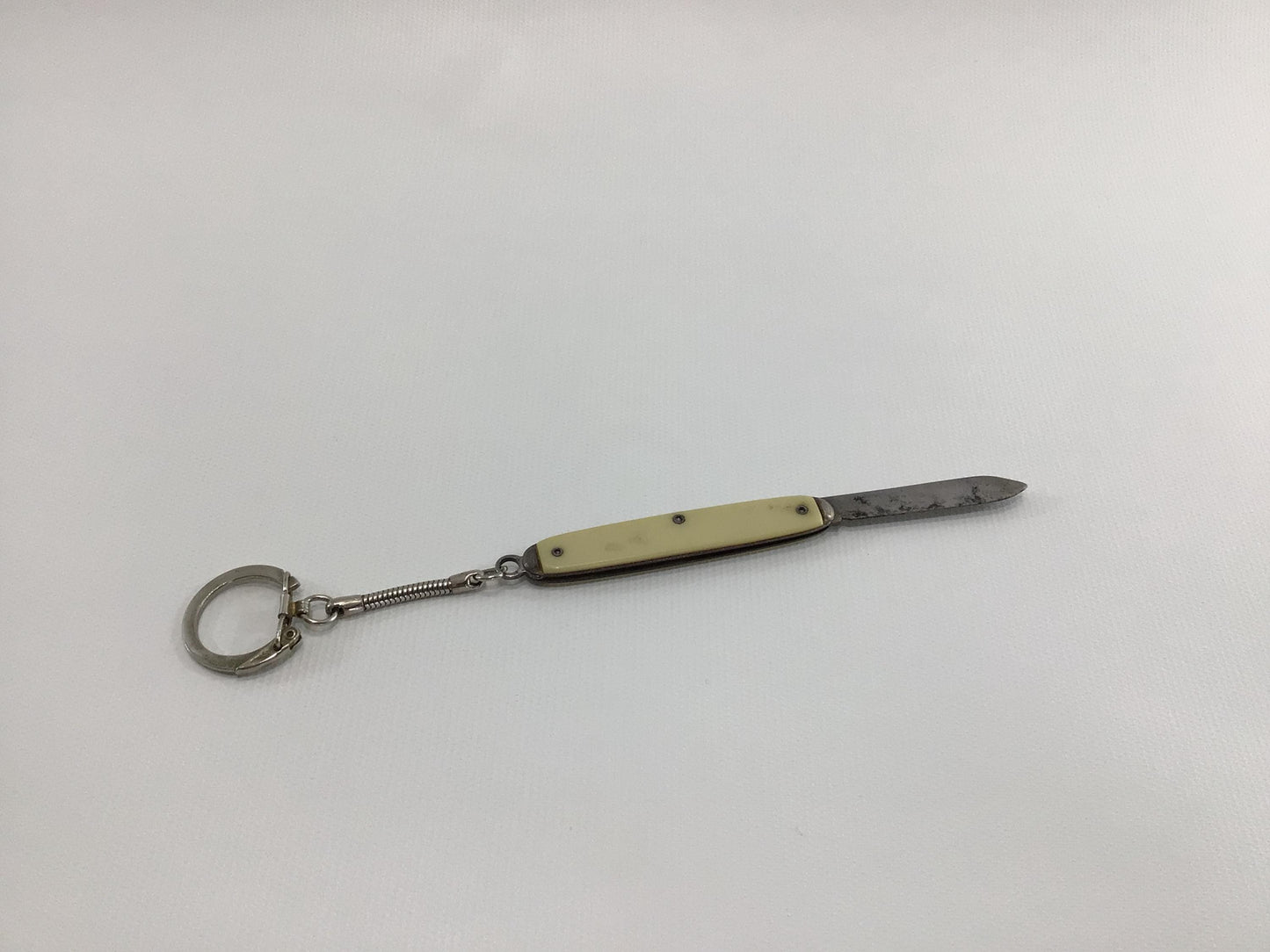 Vintage 3" Single Blade Keychain Pocket Knife