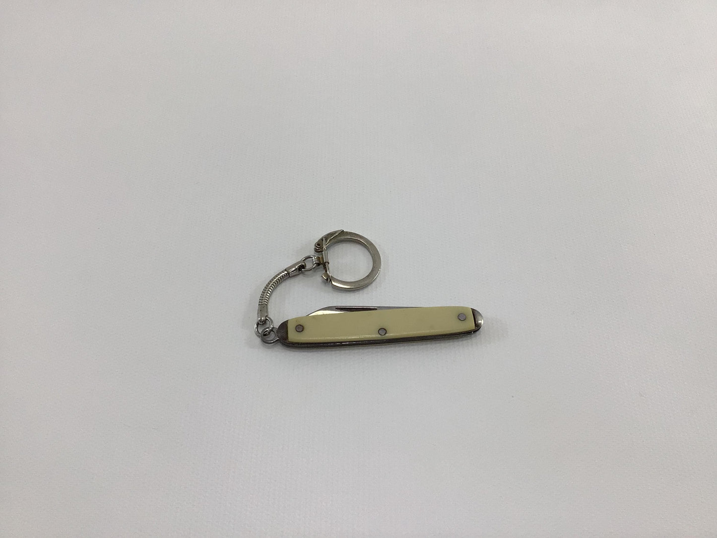 Vintage 3" Single Blade Keychain Pocket Knife