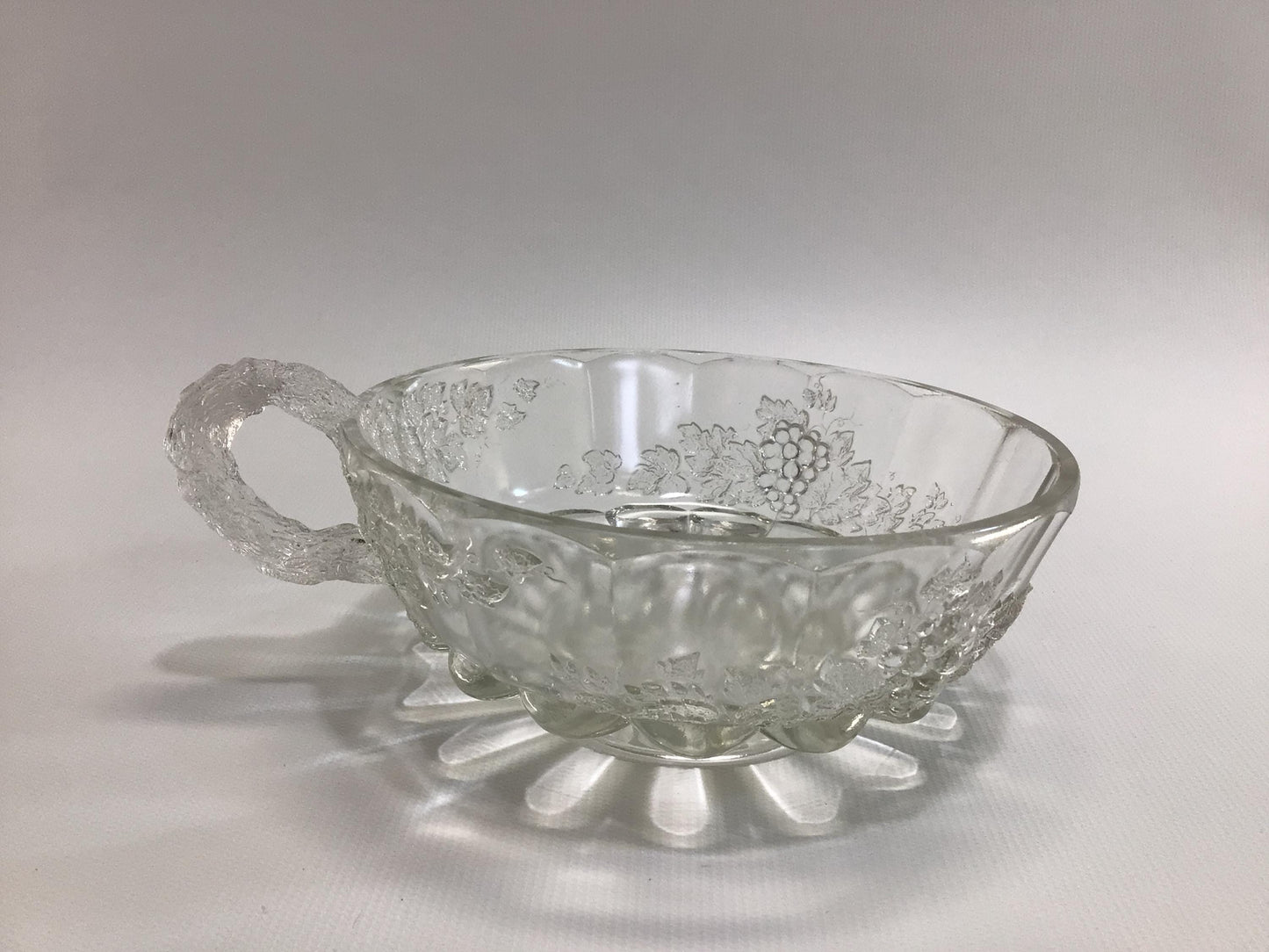 EAPG Berry Bowl Fruit Dessert Dish Antique Pressed Glass Dining Service Replacement Piece