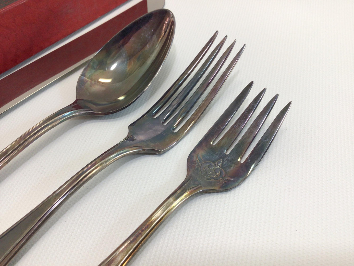 Lady Doris Pattern Silverware Service for One Vintage Quality Made Flatware Set