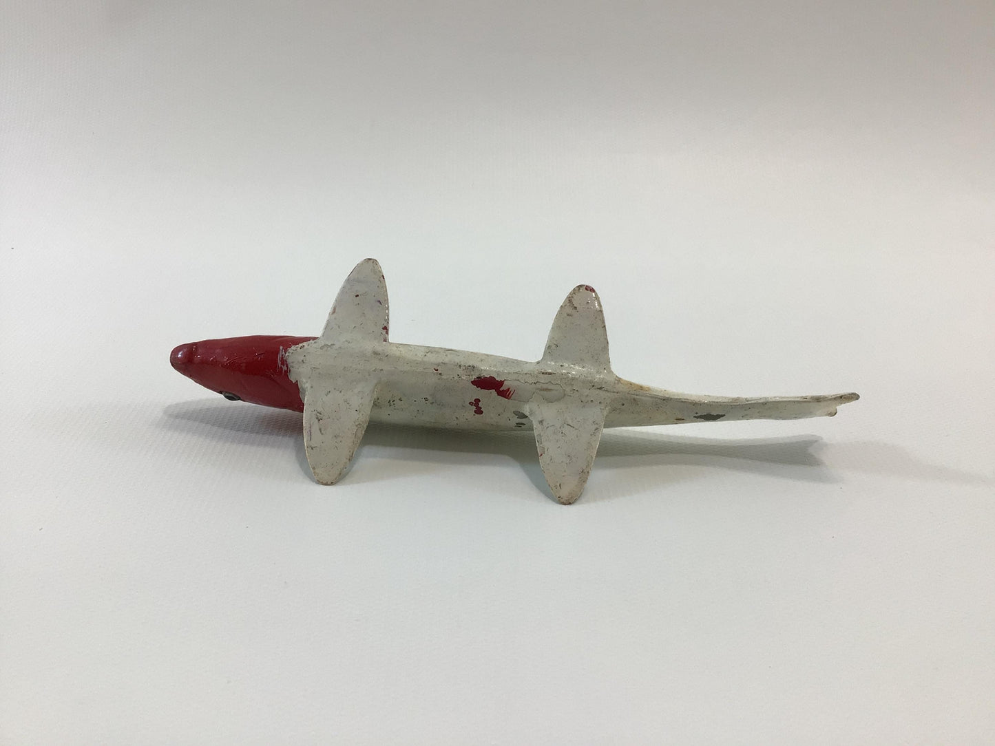 Plastic Body 6" White Fish Decoy Vintage Outdoor Sport Fishing Tackle