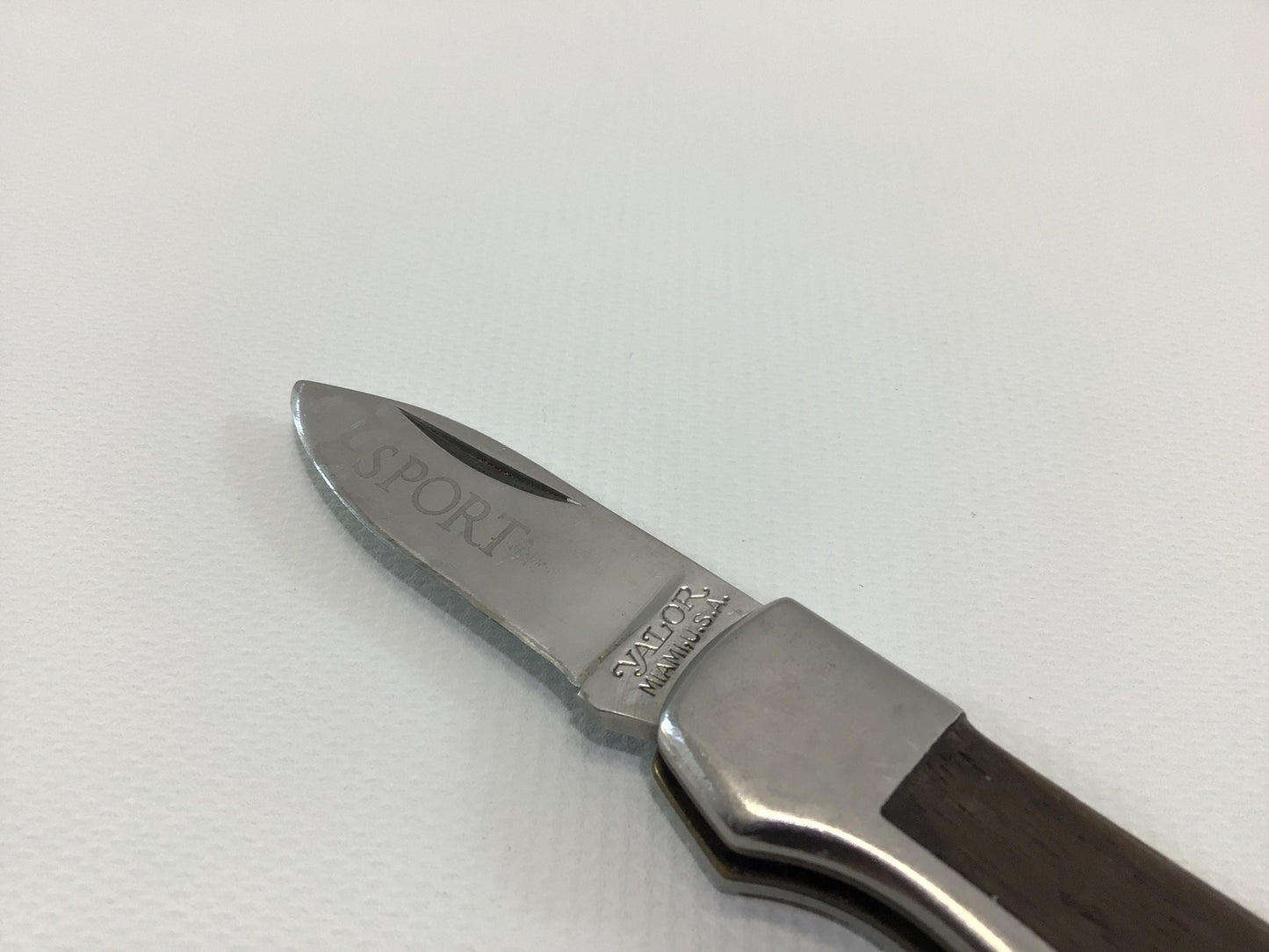 Valor Sport Single Lock Blade Pocket Knife Quality Made in USA 440 Japan Stainless Steel