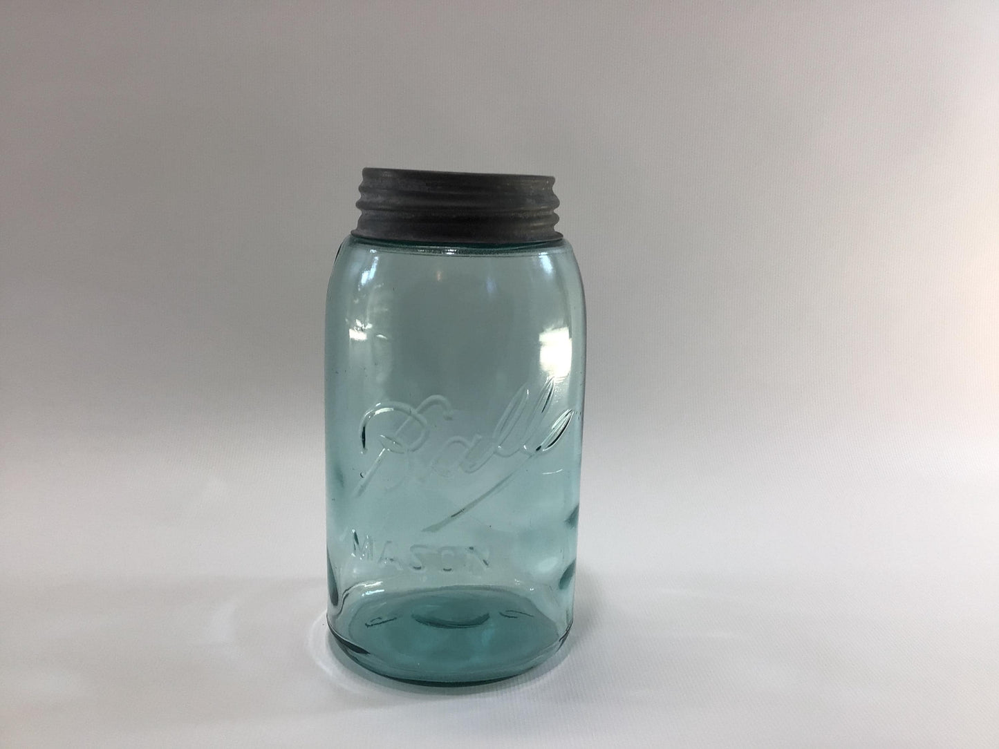 Vintage Blue Glass Ball Mason Jar One Quart J6 with Zinc Lid