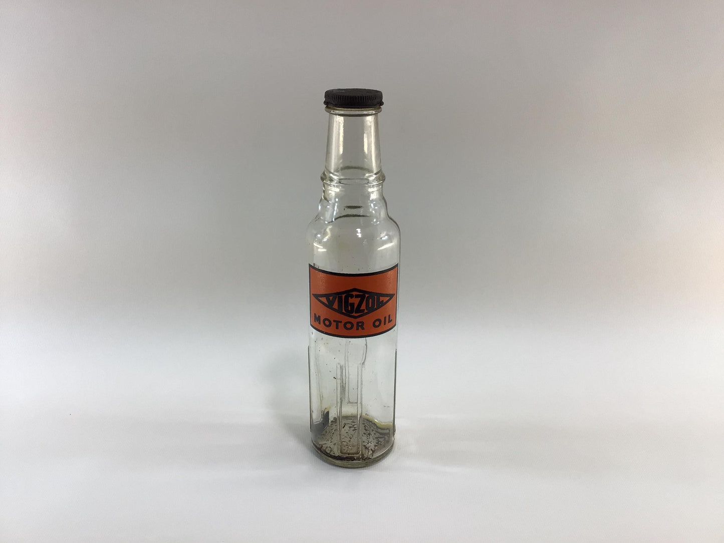 Vigzol Motor Oil 1 Pint Bottle Vintage Advertising Ephemera