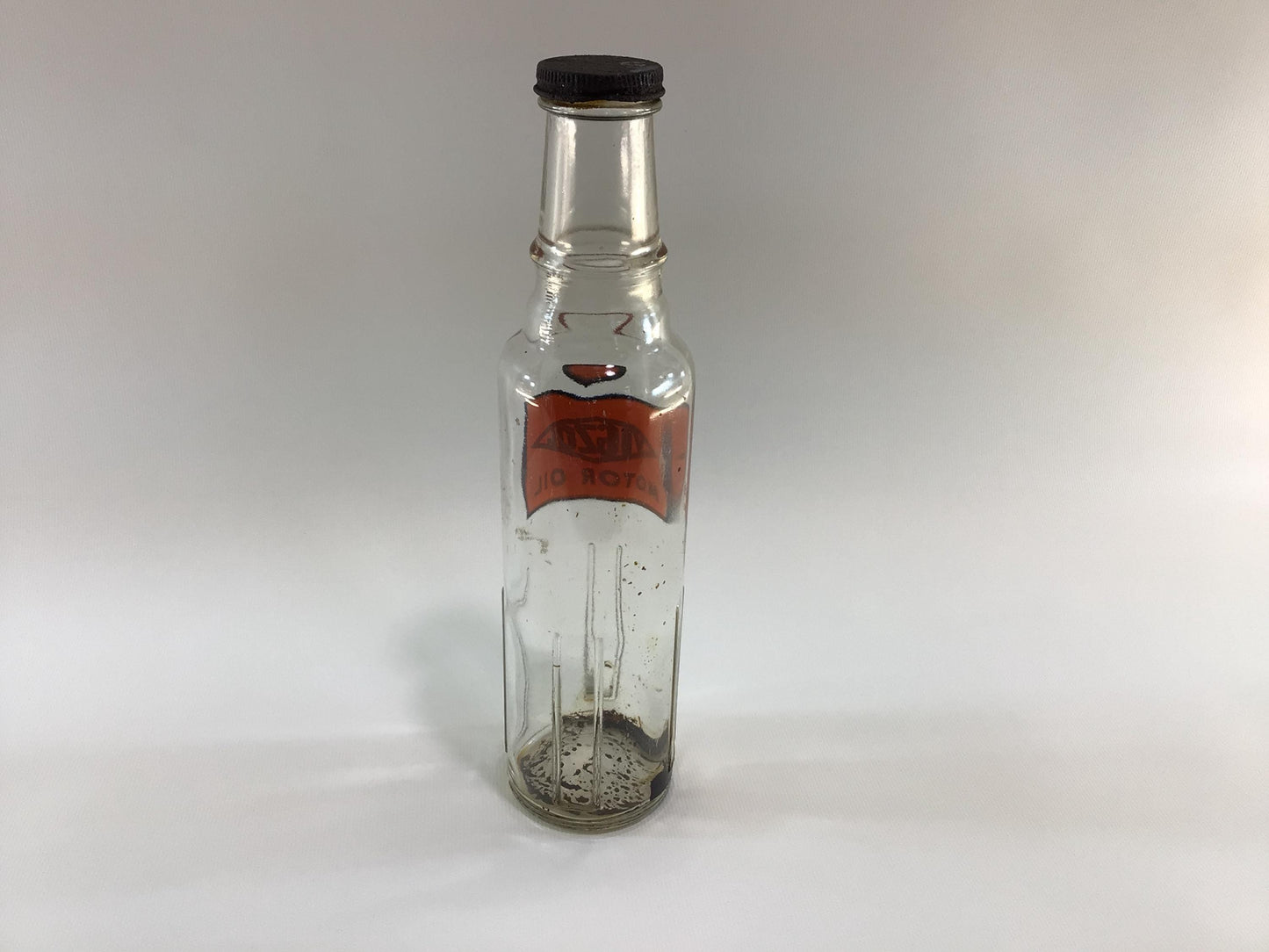 Vigzol Motor Oil 1 Pint Bottle Vintage Advertising Ephemera
