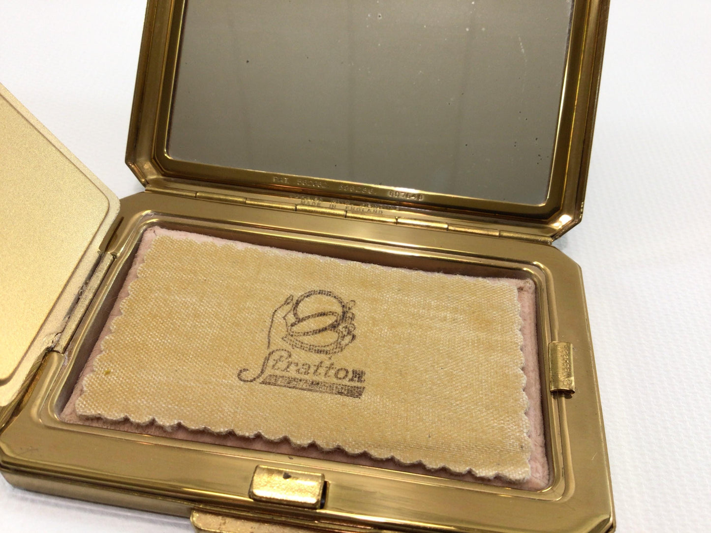 Art Deco Makeup Compact Vintage Vanity Accessory Stratton Made in England