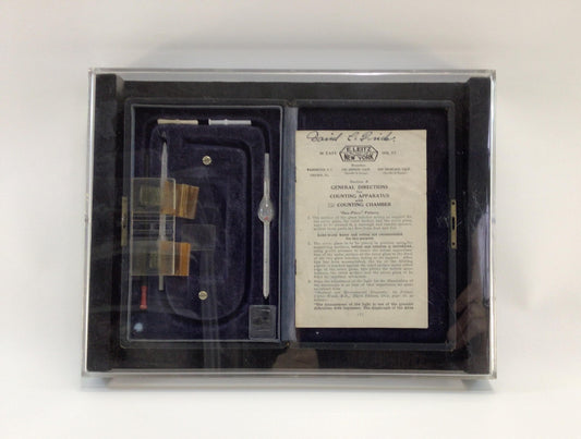 Counting Apparatus with Counting Chamber Vintage Collectible Medical Instrument E Leitz New York