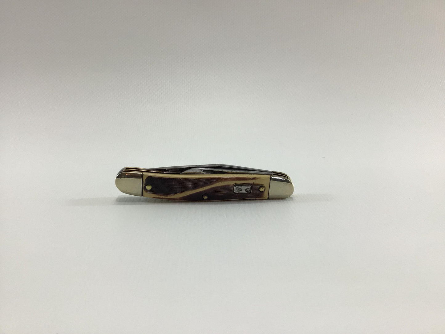 Vintage Pocket Knife Colonial Anvil 2 Blade Stockman Quality Made in USA