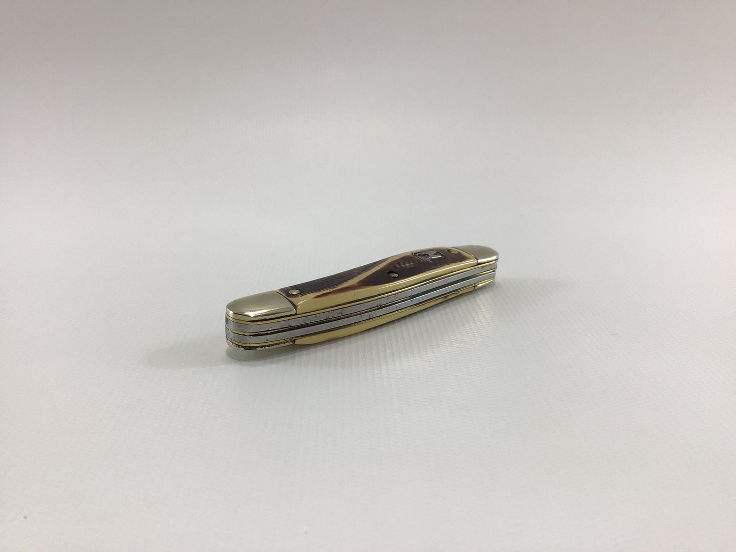 Vintage Pocket Knife Colonial Anvil 2 Blade Stockman Quality Made in USA