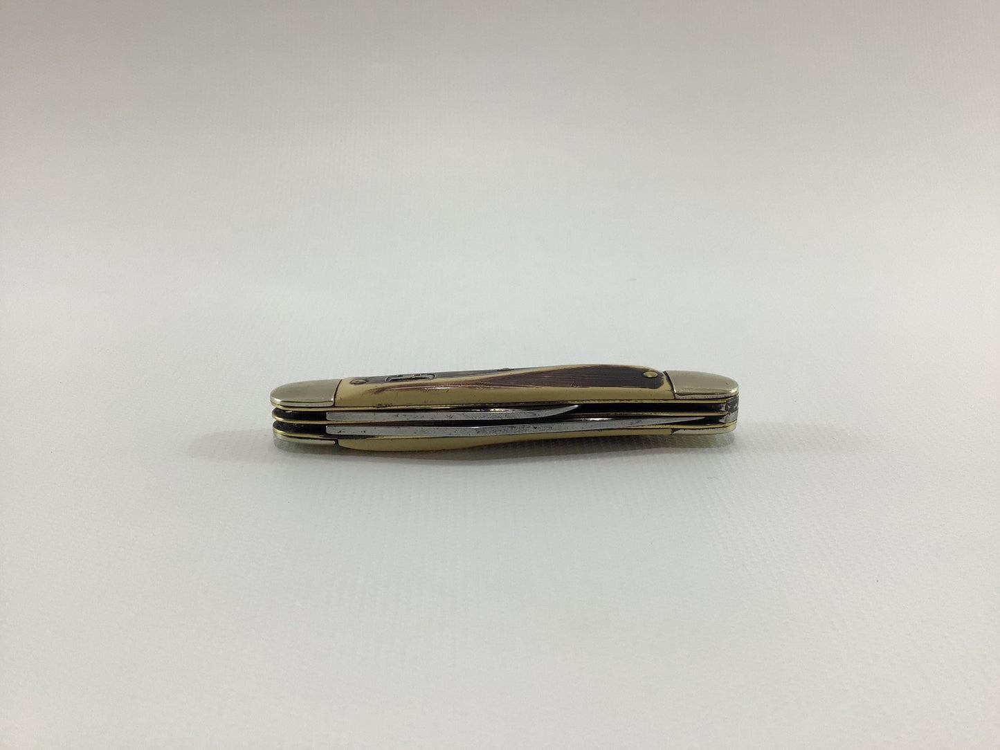 Vintage Pocket Knife Colonial Anvil 2 Blade Stockman Quality Made in USA