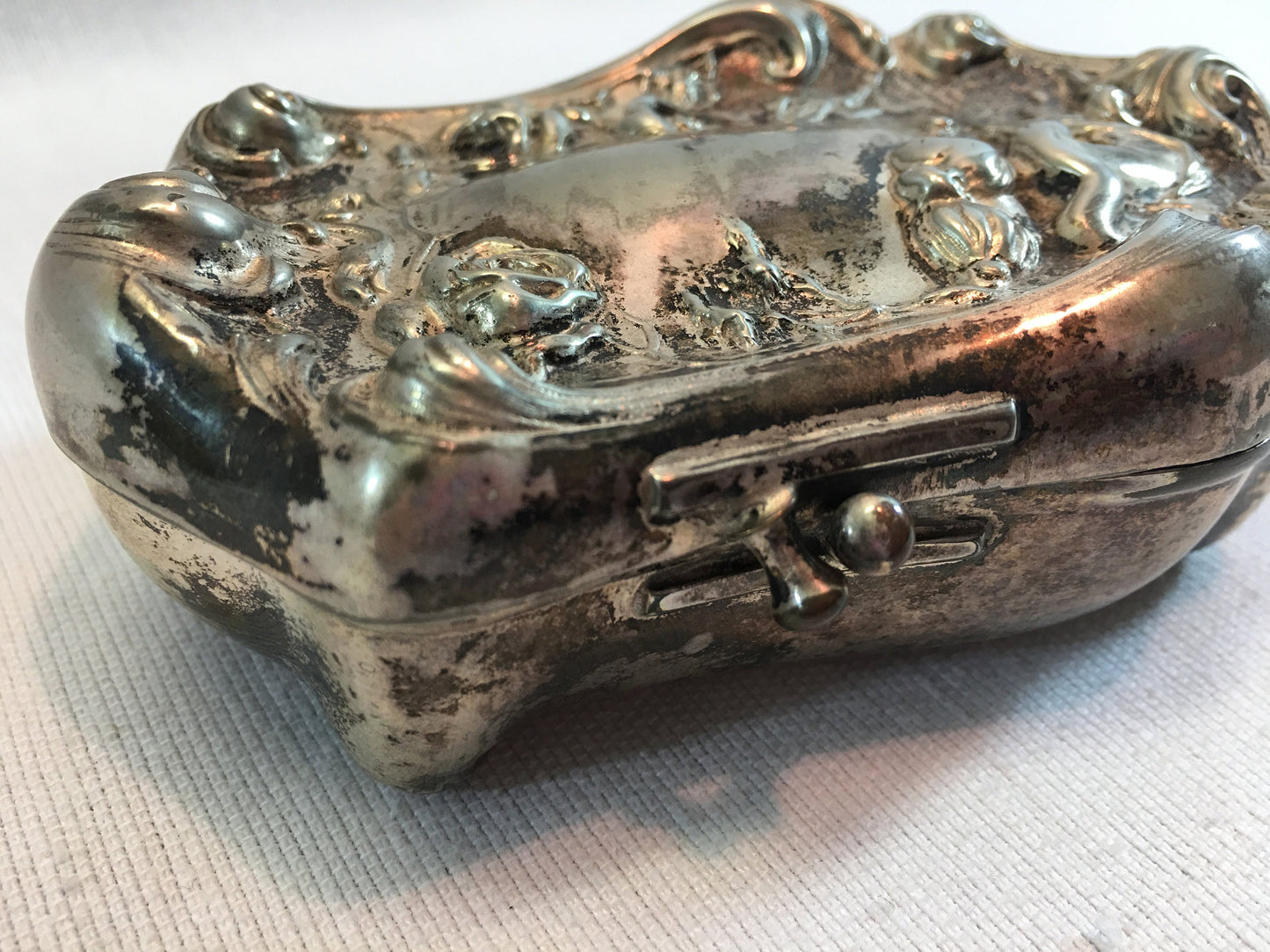 Art Nouveau Jewelry Casket Footed Forbs Silver Company Floral Design Dresser Trinket Box Quadruple Plate