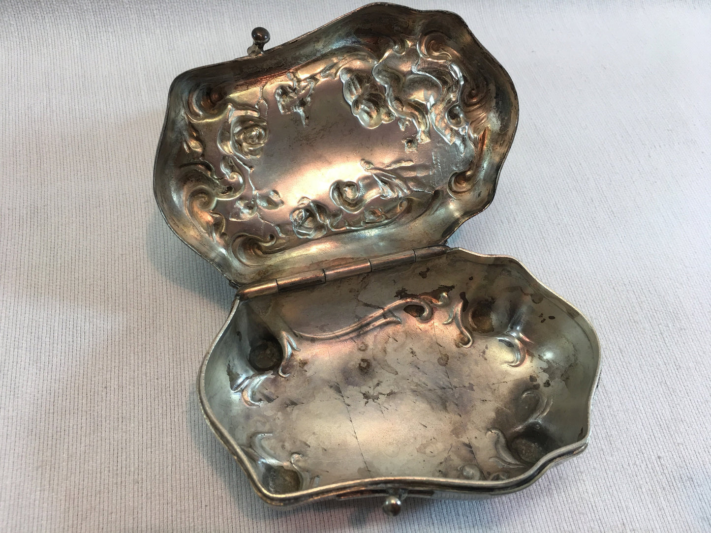 Art Nouveau Jewelry Casket Footed Forbs Silver Company Floral Design Dresser Trinket Box Quadruple Plate