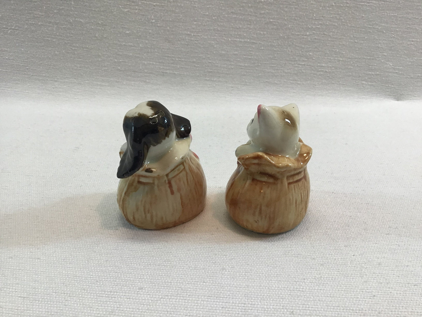 Vintage Puppy and Kitten Salt & Pepper Shaker Set Mid Century Ceramic Made in Japan