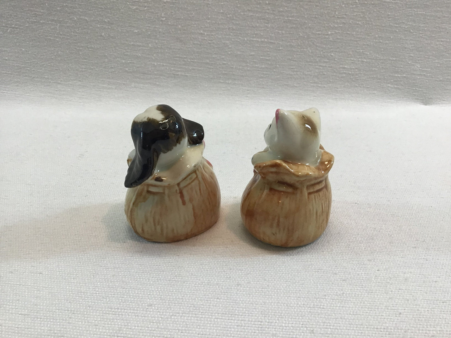 Vintage Puppy and Kitten Salt & Pepper Shaker Set Mid Century Ceramic Made in Japan