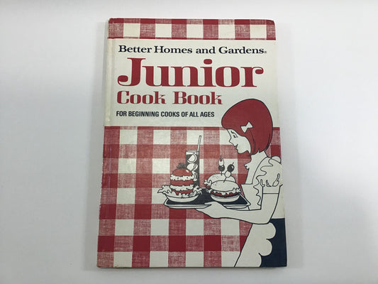 Vintage Cookbook, Junior Cook Book by Better Homes and Gardens, Copyright 1972