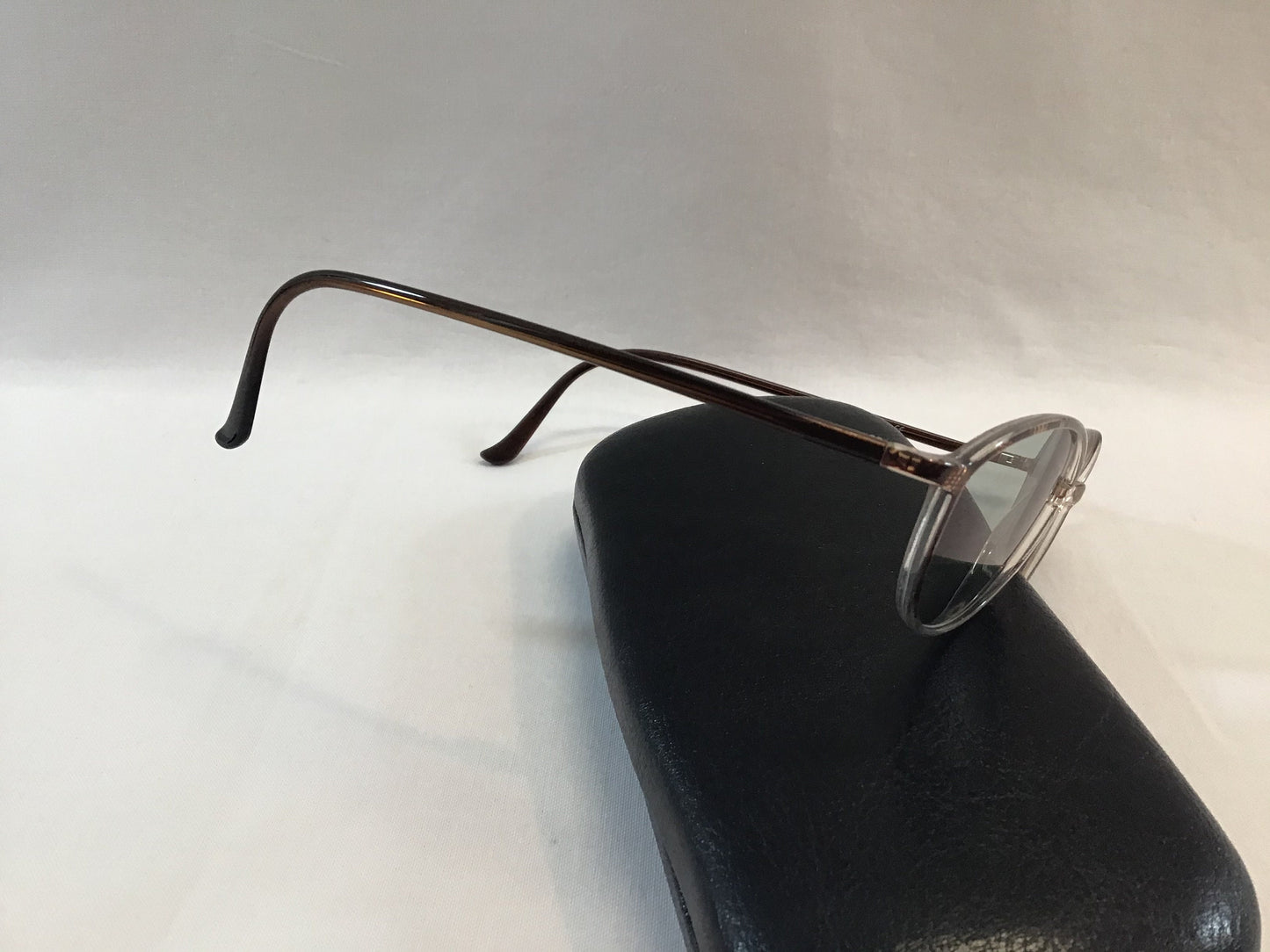 Vintage Women's Eyeglasses Translucent Brown Silhouette Frame Retro 80's Eyewear Sunglasses