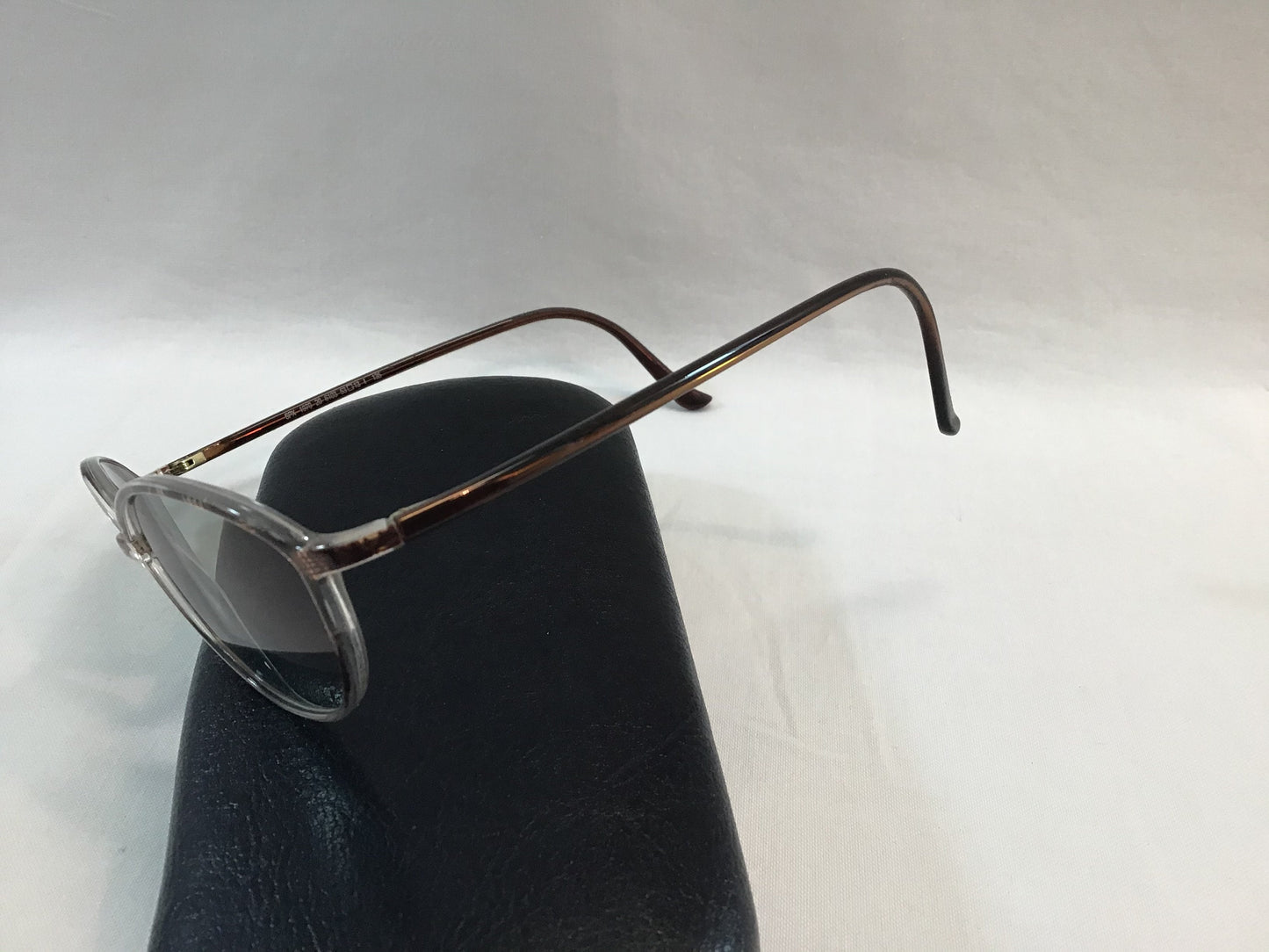 Vintage Women's Eyeglasses Translucent Brown Silhouette Frame Retro 80's Eyewear Sunglasses