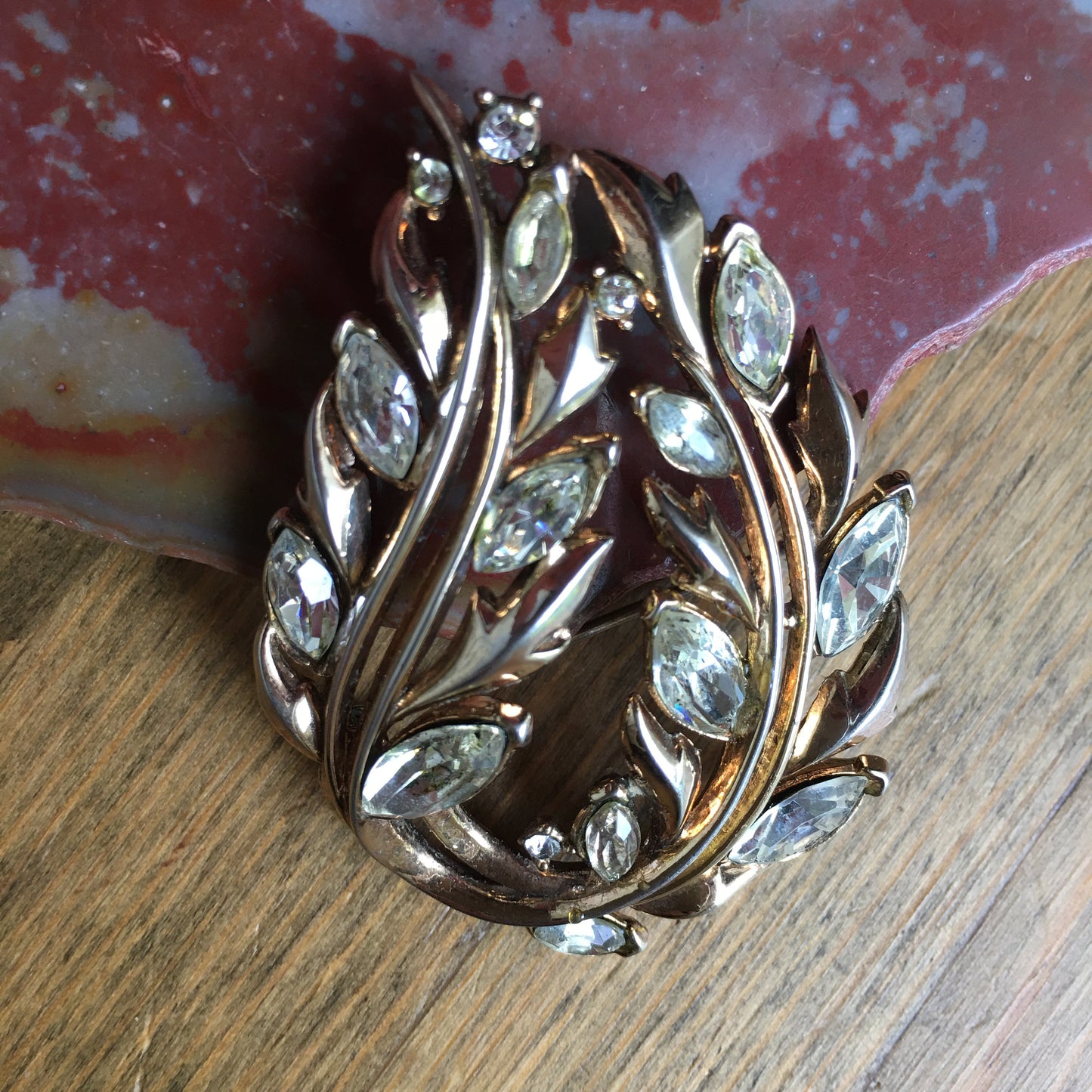 Crown Trifari Rhinestone Leaf Brooch Gold Tone Clear Stone